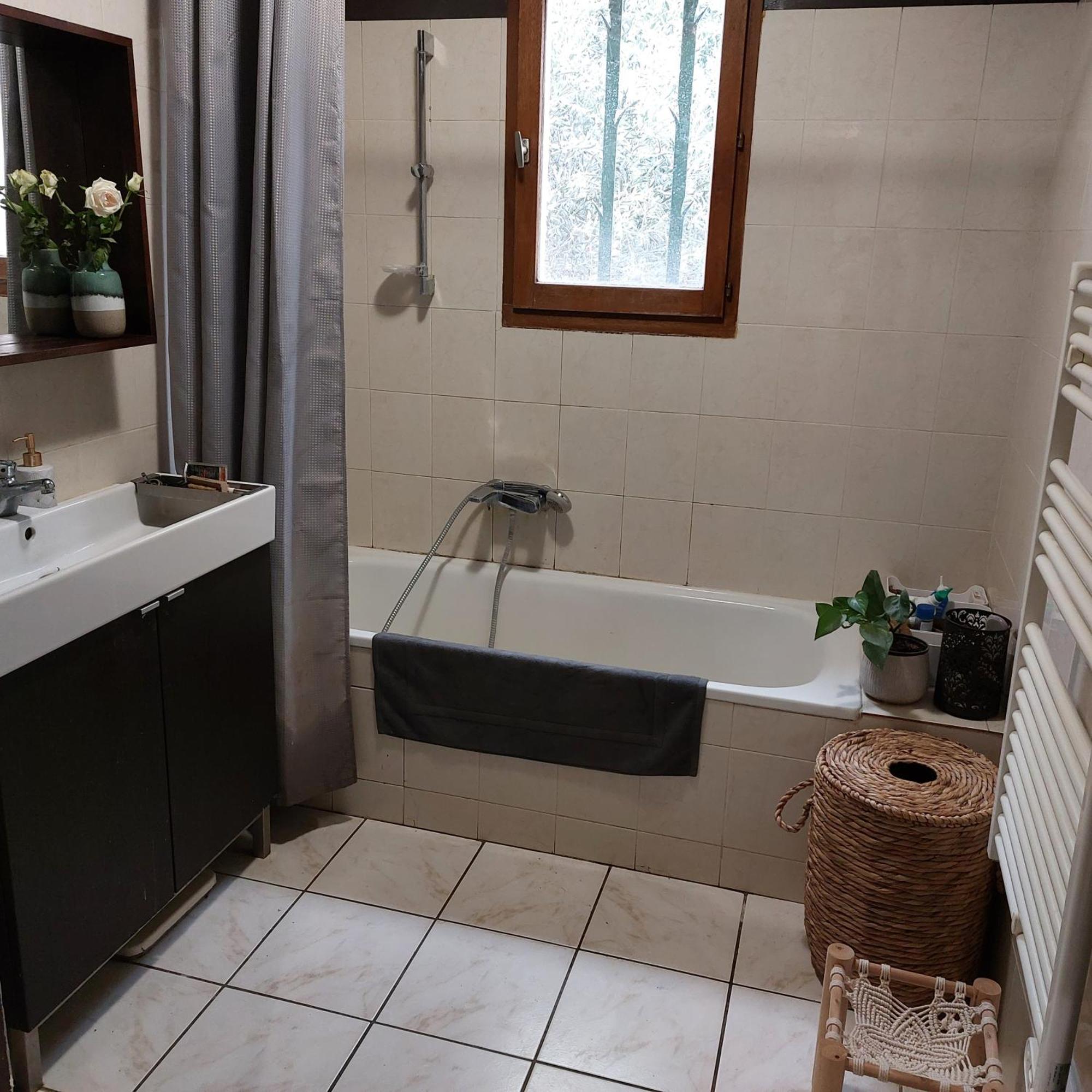 Villa 80 M2 Jardin Terrasse 3 Chambres Provence Volx Exteriér fotografie